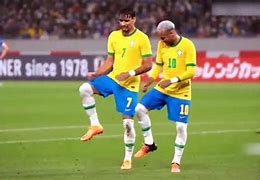 免费游戏账号-内马尔任意球有多厉害